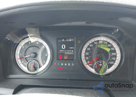 2018 Ram 1500 Express 4X4 6'4 Box from USA, damaged, VIN 1C6RR7FT0JS135581